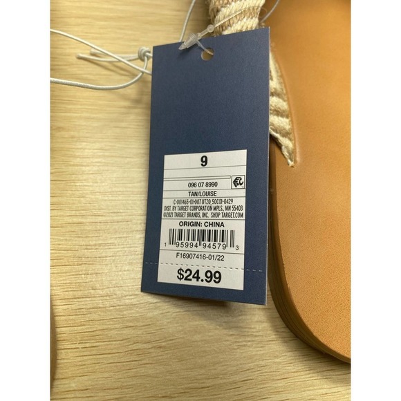 Universal Thread Louise Sandal NWT! - Picture 8 of 8